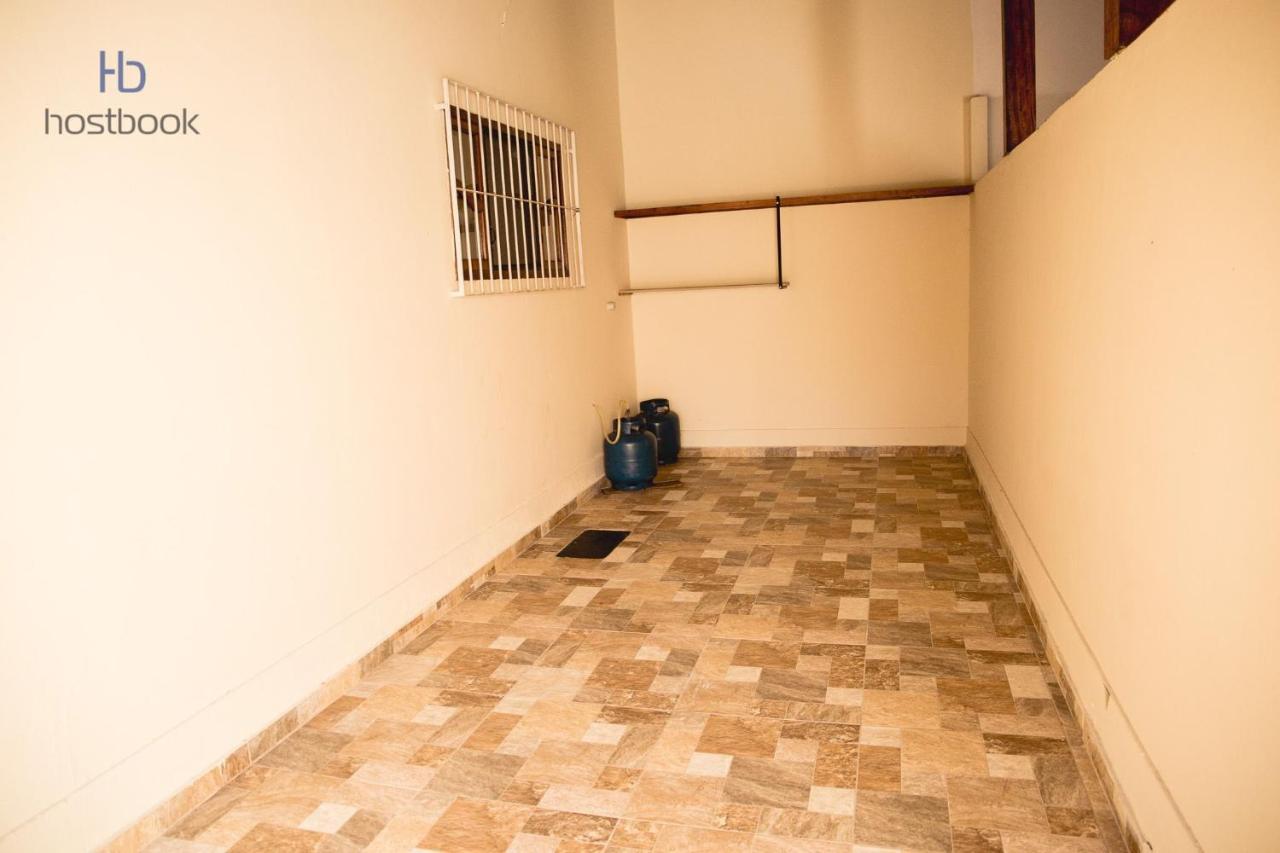 فيلا ريو داس أوستراسفي Casa A 400 M Da Praia Do Centro - Wifi 200Mb - Garagem - Tv 500 Canais - 2 Quartos - Cozinha Equipada - Churrasqueira المظهر الخارجي الصورة