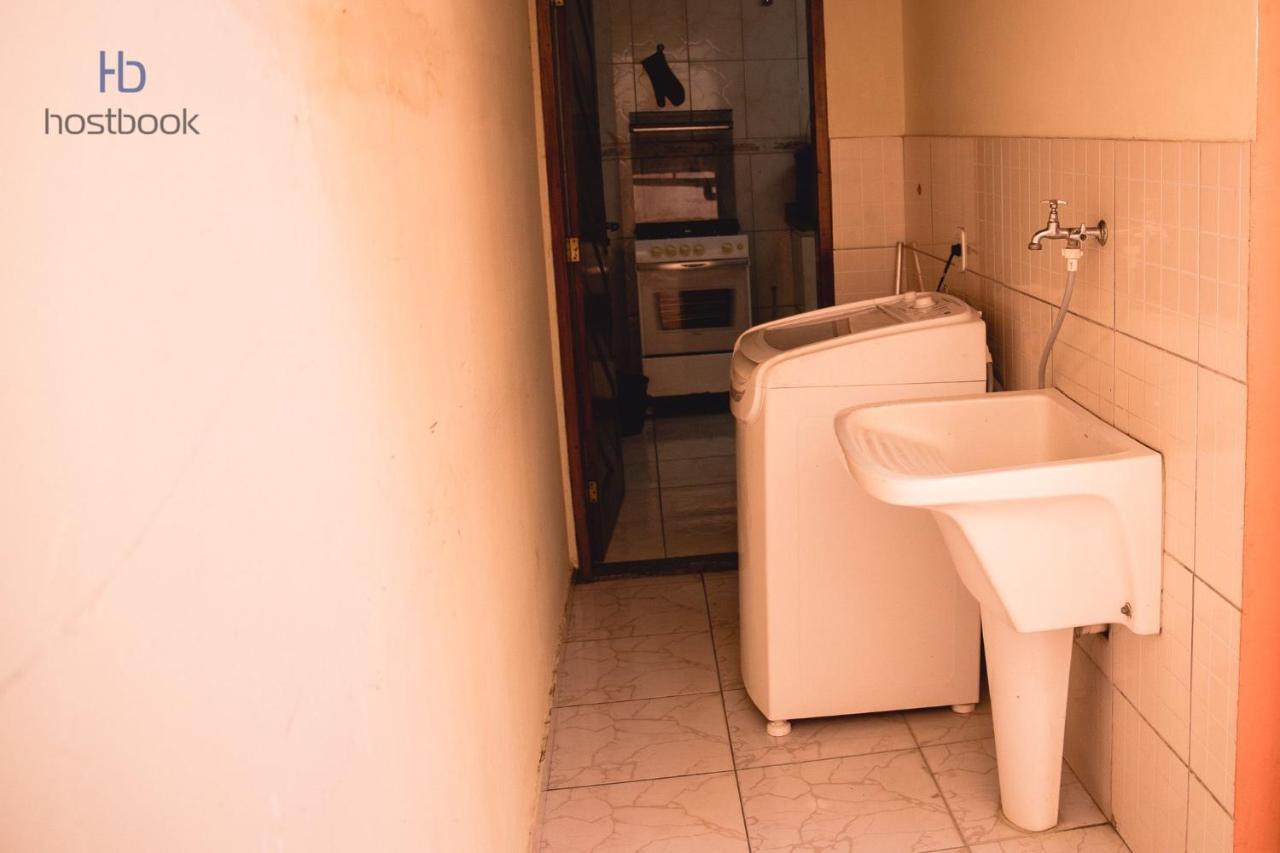 فيلا ريو داس أوستراسفي Casa A 400 M Da Praia Do Centro - Wifi 200Mb - Garagem - Tv 500 Canais - 2 Quartos - Cozinha Equipada - Churrasqueira المظهر الخارجي الصورة